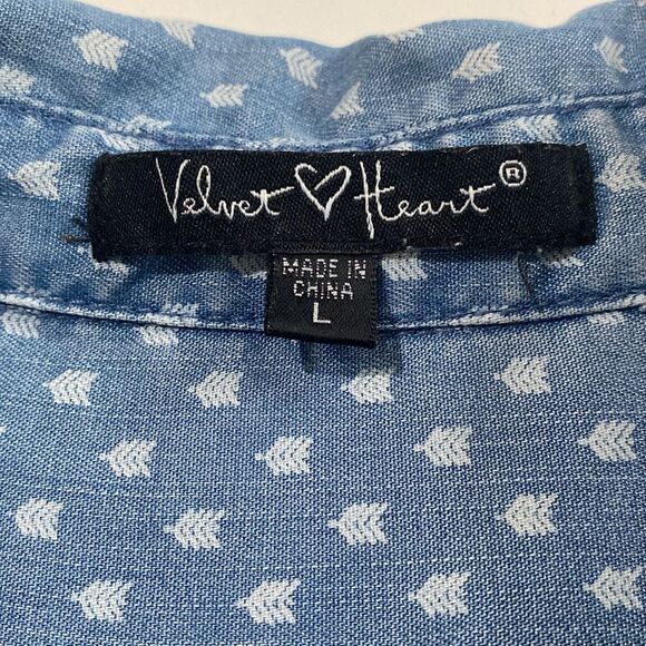Velvet Heart Arrow Print Chambray Roll-Tab Sleeve Button Down Shirt Sz L - Picture 5 of 8